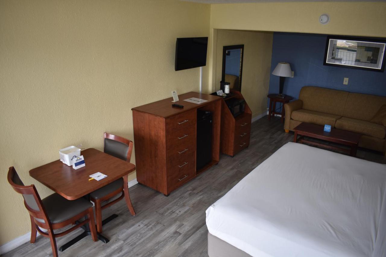 Days Inn By Wyndham Wildwood I-75 Ngoại thất bức ảnh